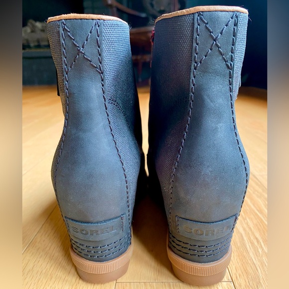 Black Sorel PDX Wedge Ankle Boots - Picture 7 of 9